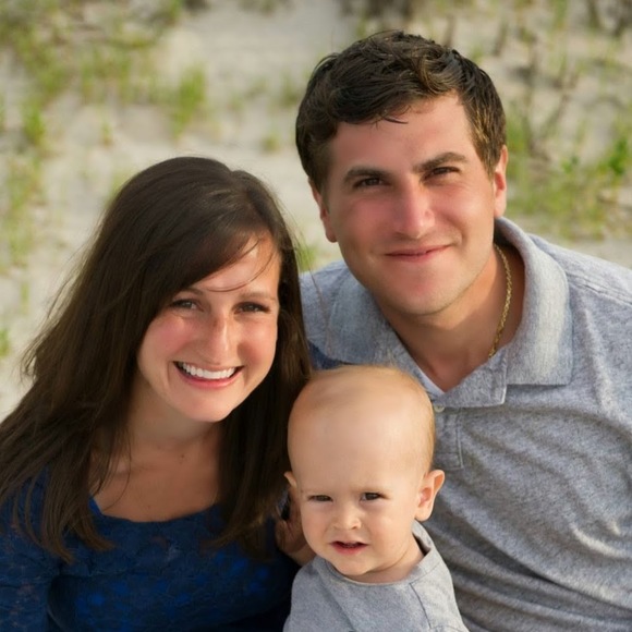 Meet your Posher, Danielle - Picture 1 of 1